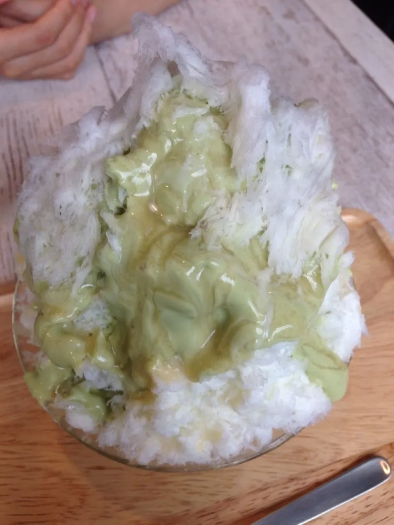 ブンブン ブラウ カフェ